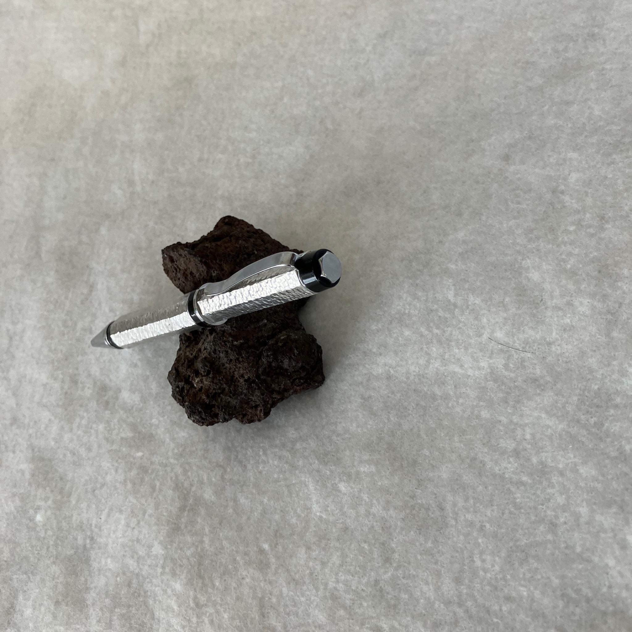 全錫製　八角形　回転式ボールペン　E Type | 3枚目